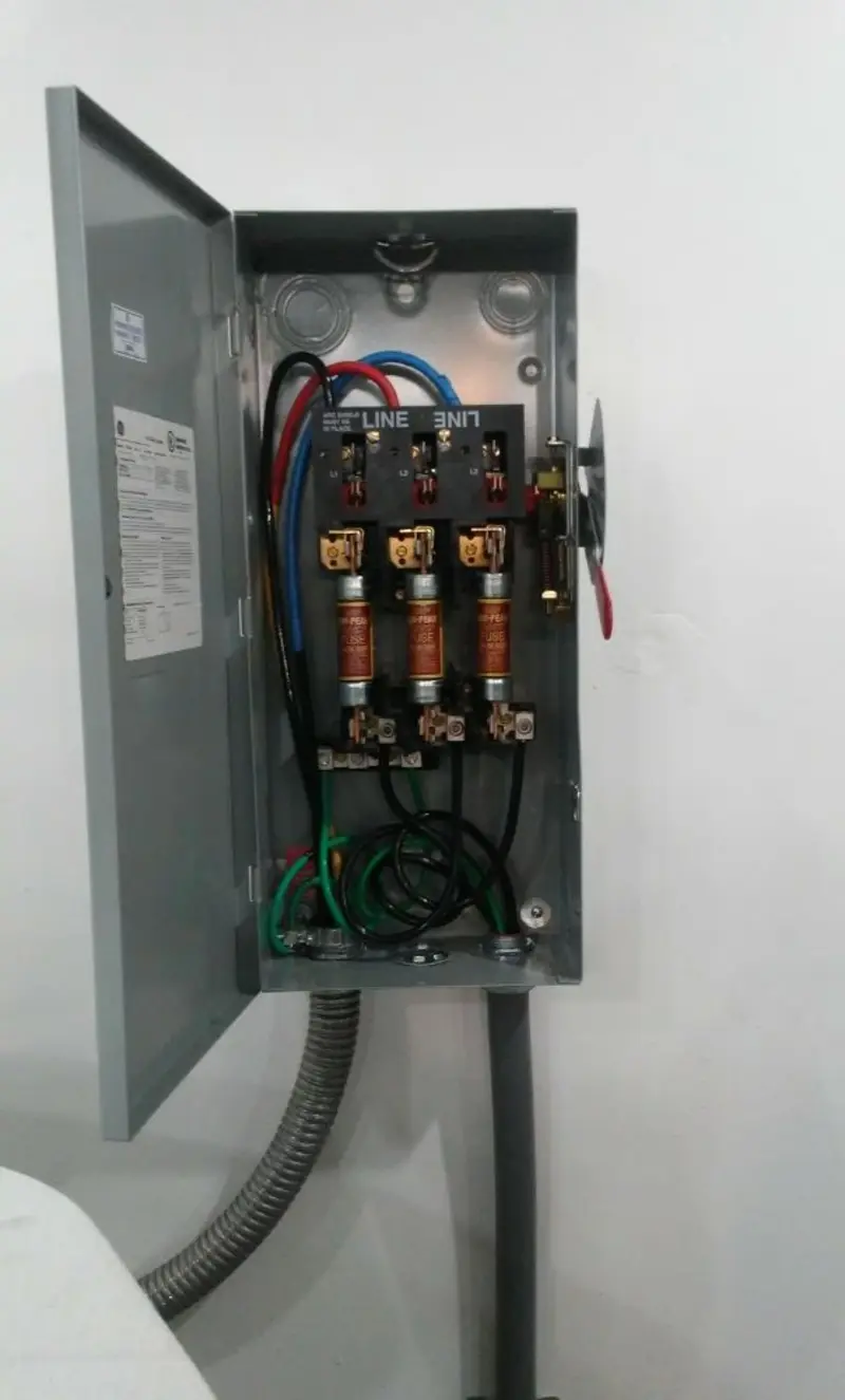 Three-phase disconnect switch installed for Electrical Wiring & Rewiring in Groveland